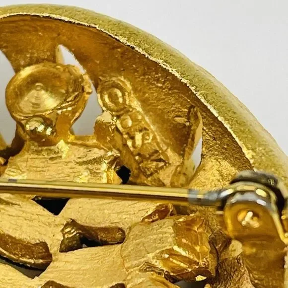 VTG BSK Signed Brown Rootbeer Foiled Textured Gold Tone Birds Nest Brooch - Picture 5 of 5